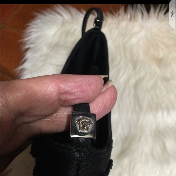 Designer GIANNI VERSACE Handbag - Picture 12 of 12